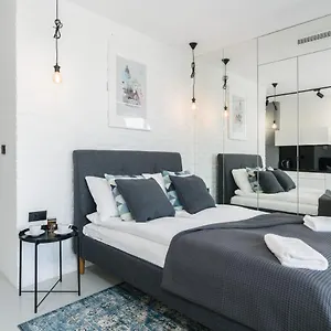Mtp Bukowska By Renters Apartament
